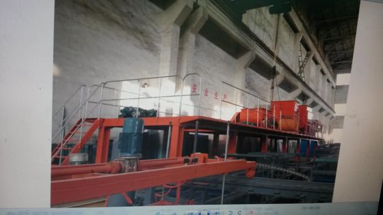 آلة ضغط الأبواب من طابور (جي آر سي) ، آلة صناعة لوحات ساندوتش آلية من نوع (مغو)