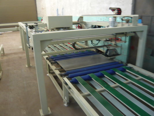Double Roller Extruding Technology Door Making Machines , Magnesium Oxide Panel Press Machine