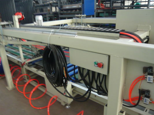 آلات صنع الأبواب من الألياف الأسمنتية ذات كفاءة عالية في استهلاك الطاقة، بنمط فولاذي، مقاس 1.5 * 18 متر