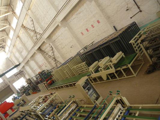 التوصيل الحراري≤0.2 واط/متر.ك آلة لوح MGO أوتوماتيكية بقوة انحناء≥2.0 ميجا باسكال