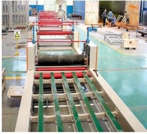 1200mm خط إنتاج ألواح الأسمنت الألياف للوحة الرمل الكوارتز كثافة 1.2-1.6g/Cm3