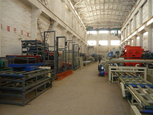 آلة صنع ألواح أكسيد المغنيسيوم المموجة خفيفة الوزن لمواد البناء الحديثة