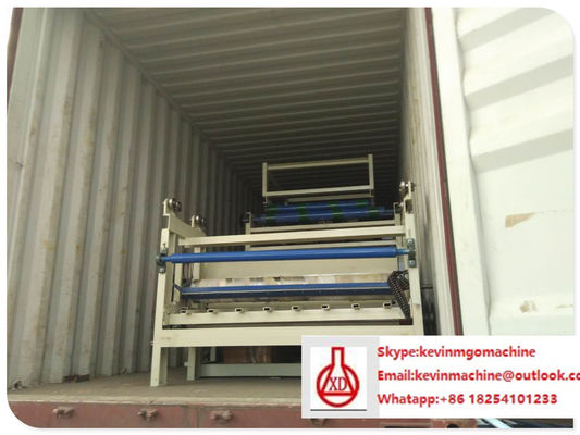 آلة لوحة القش المقاومة للحريق ذات الحجم القابل للتعديل مع نظام التحكم التلقائي