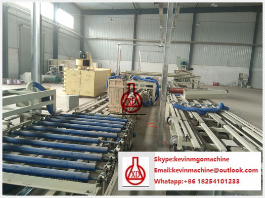 آلة تشكيل ألواح الجدران الفولاذية الهيكلية، خط إنتاج EPS أوتوماتيكي حاصل على شهادة CE